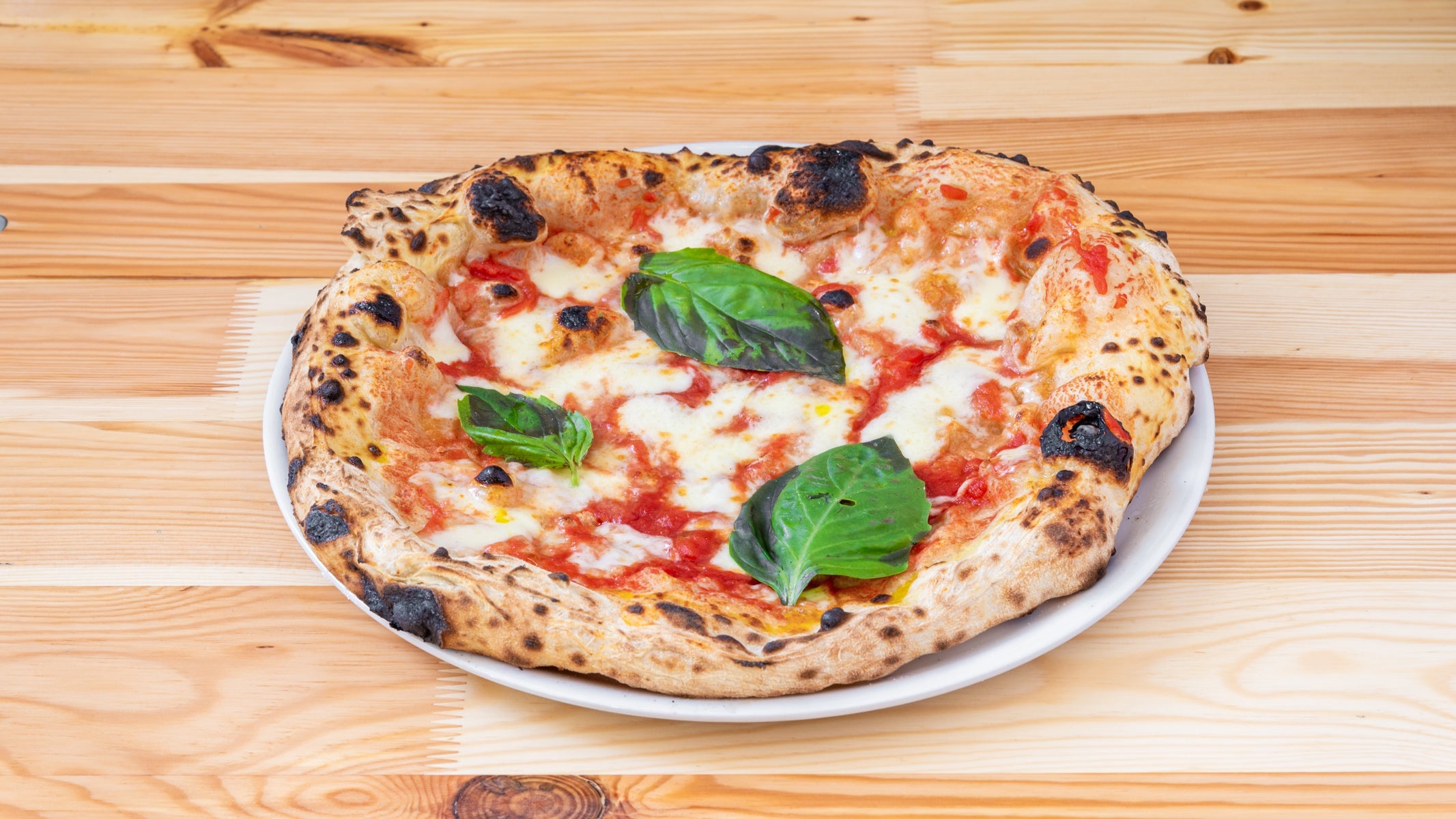 Margherita di Davide, pizza napolitaine Fratelli Castellano